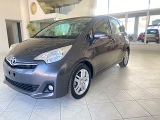 Toyota Verso-S 2013-thumb-1