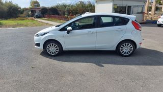 Ford Fiesta 2015-thumb-2