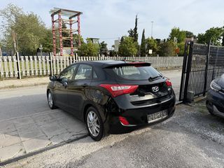 Hyundai i 30 2015 1.4 COMFORT-thumb-4