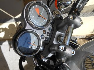Honda VF 750 1988 MAGNA-thumb-11