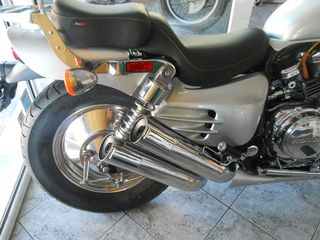 Honda VF 750 1988 MAGNA-thumb-1