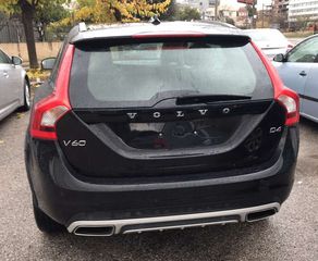 Volvo V60 Cross Country 2018 Momentum-thumb-1