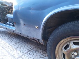 Bmw 2002 1970-thumb-3