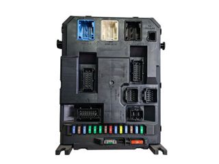 Ασφαλειοθήκη PSA 9666952080