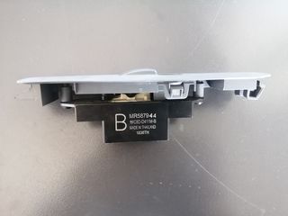 Mitsubishi Colt 2005-2008 3πορτο  ΔΙΑΚΟΠΤΗΣ ΠΑΡΑΘΎΡΩΝ ΔΕΞ. -thumb-2