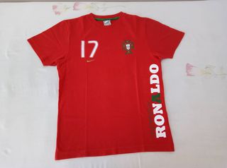 Μπλούζα της πορτογαλίας,νούμερο(S).Tιμή 20,00 ευρώ.