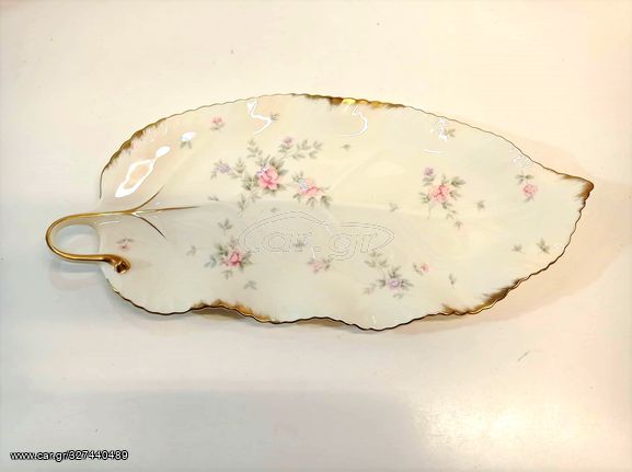 "MIKASA BONE CHINA REMEMBRANCE" μεγάλη πιατέλα εξαιρετικής πορσελάνης σε σχήμα φύλλου .-thumb-1