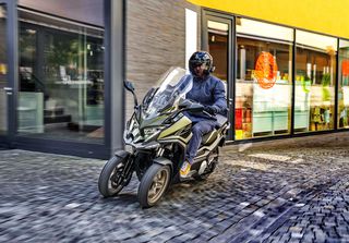 Kymco 2026 CV3 ABS NOODOE ΔΩΡΑ Η ΕΚΠΤ/ΣΗ-thumb-2