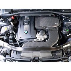 Κιτ Εισαγωγής Αέρα Carbon της Gruppe M για BMW 335i E9x Quattro (FRI-0315)