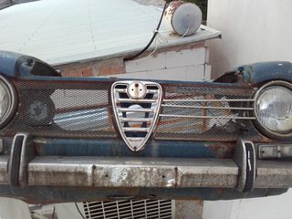 Alfa romeo-thumb-3