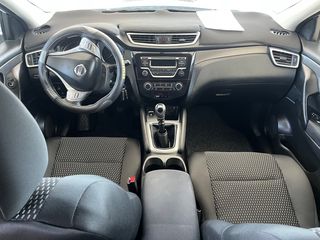 Nissan Qashqai 2016 1.6 dCi Tekna 4x4-thumb-5
