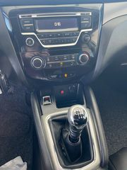 Nissan Qashqai 2016 1.6 dCi Tekna 4x4-thumb-8