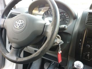 Toyota Proace 2014-thumb-10