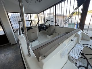 Quicksilver 2026 555 BOWRIDER ΕΤΟΙΜΟΠΑΡΑΔΟΤΟ-thumb-3