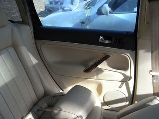 <DANOS CARS> VW PASSAT CARAVAN ΤΑΠΕΤΣΑΡΙΑ ΑΡΙΣΤΕΡΗΣ ΠΟΡΤΑΣ ΠΙΣΩ