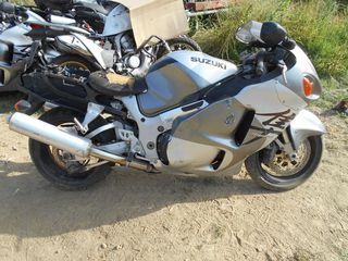 SUZUKI HAYABUSA GSXR 1300-thumb-2