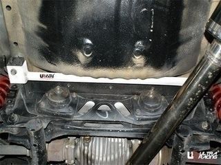 Μπάρα πίσω Ultra Racing Ραμφων 2 σημείων Honda S2000 -(217258)