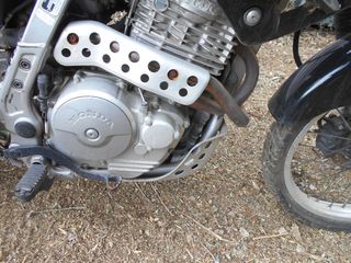 HONDA DOMINATOR NX-650 -thumb-1