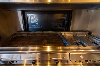 Καντίνα Skretas 2022 Porto street food-thumb-23