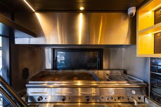 Καντίνα Skretas 2022 Porto street food-thumb-12