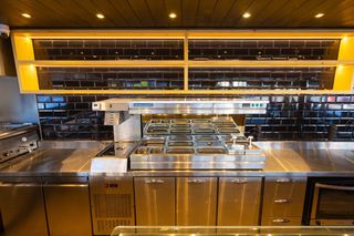 Καντίνα Skretas 2022 Porto street food-thumb-14