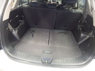Kia Carens 2008-thumb-5