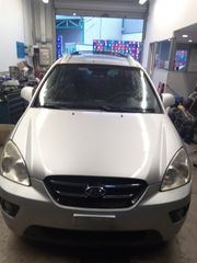Kia Carens 2008-thumb-9