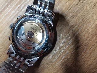 Tissot chronograph Le Locle-thumb-3