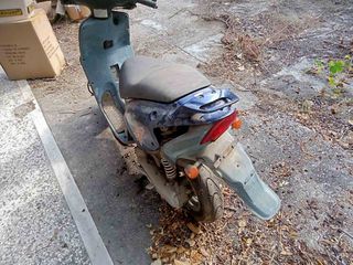 apriia rally 50-thumb-3