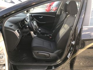 Hyundai i 30 2015-thumb-12