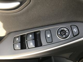 Hyundai i 30 2015-thumb-16