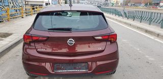 Opel Astra 2018-thumb-12