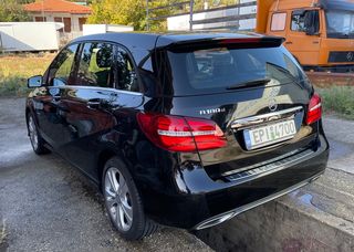 Mercedes-Benz B 180 2017 d-thumb-10