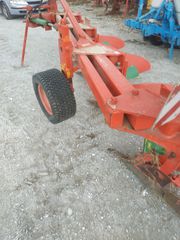 Tractor ploughs - plow '02