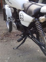Yamaha 1980-thumb-1