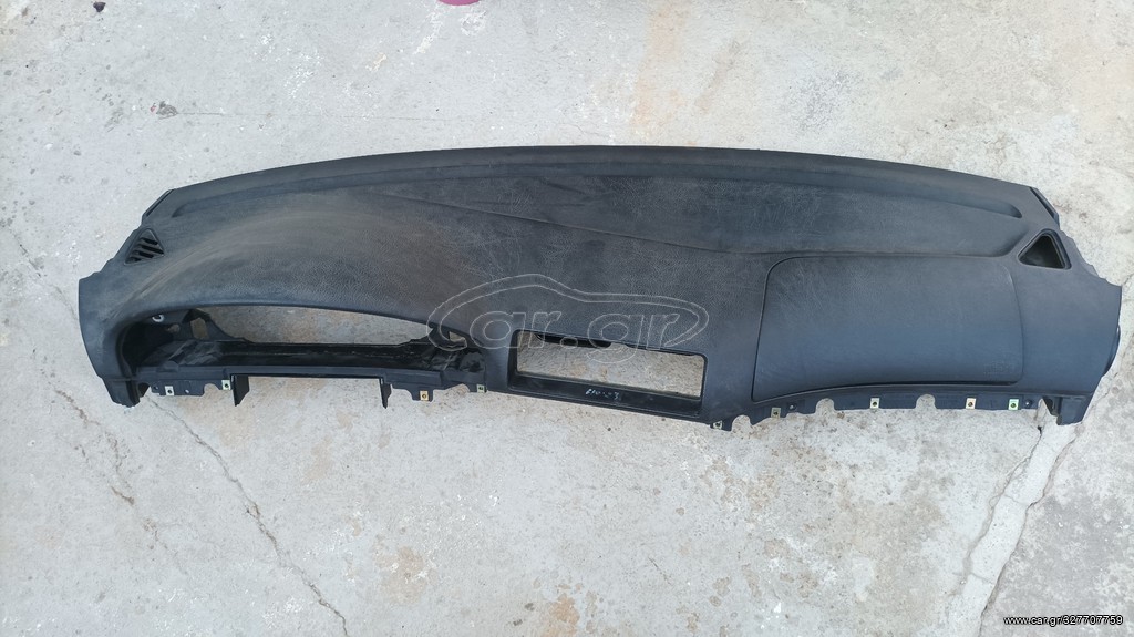 Άριστο ταμπλο bmw e39 μαυρο