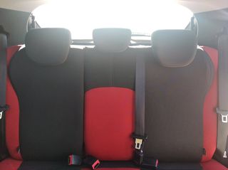 Lancia Ypsilon 2013-thumb-7