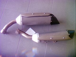 YZF-R1(2004-2006) YAMAHA  ΤΕΛΙΚΑ ΕΞΑΤΜΙΣΕΩΝ ,ΓΝΗΣΙΑ ΣΕ ΠΟΛΥ ΚΑΛΗ ΚΑΤΑΣΤΑΣΗ (ΤΙΜΗ ΓΙΑ ΤΟ ΣΕΤ)