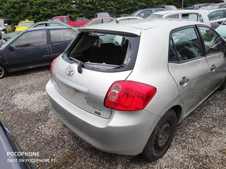 TOYOTA AURIS 2008-thumb-2