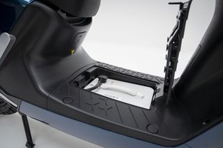 Yadea 2026 G5 ΜΕ 50%ΠΡΟΚ 12 ΜΗΝΕΣ ΑΤΟΚΟ ΔΙΑΚΑΝΟΝΙΣΜΟ-thumb-19