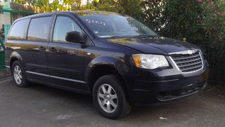 CHRYSLER GRAND VOYAGER-thumb-1