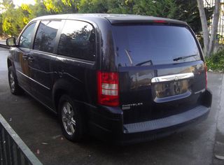 CHRYSLER GRAND VOYAGER-thumb-3