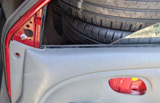 ΠΟΡΤΑ ΣΥΝΟΔΗΓΟΥ ΕΜΠΡΟΣ ΜΠΡΟΣΤΑ ΔΕΞΙΑ SUZUKI ALTO 5 V 1998-2004 5 ΘΥΡΟ ΚΟΚΚΙΝΗ-thumb-6