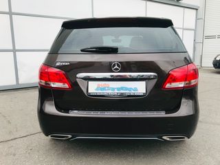 Mercedes-Benz B 180 2015 1.5 CDI F1 7G URBAN-NAVI-ΔΕΡΜΑ 1ΧΕΡΙ ΕΛΛΗΝΙΚΟ-thumb-31