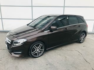 Mercedes-Benz B 180 2015 1.5 CDI F1 7G URBAN-NAVI-ΔΕΡΜΑ 1ΧΕΡΙ ΕΛΛΗΝΙΚΟ-thumb-1