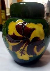 MOORCROFT Vintage Βαζο με Καπακι