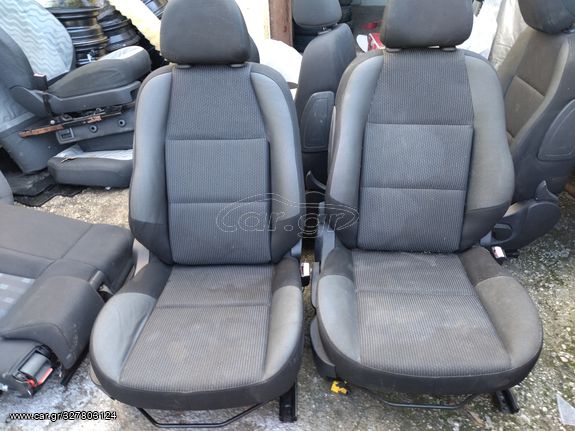 Εμπρόσθια Καθίσματα Peugeot 207