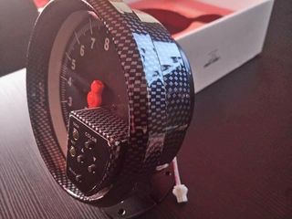 Στροφόμετρο με shift light carbon-thumb-1