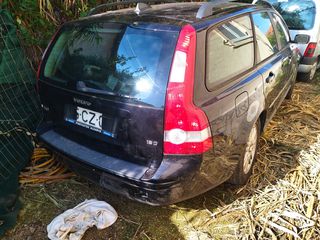 Volvo V40 1.6TDCi Ολόκληρο - Φανοποιεία - Σαζμάν - Άξονες - Σαλόνι-thumb-1