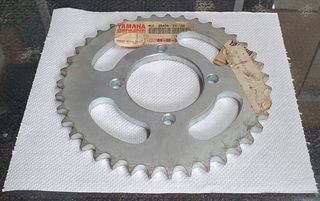 ΓΡΑΝΑΖΙ ΚΙΝΗΣΗΣ ΠΙΣΩ YAMAHA RD 350/RZ 350 39 ΔΟΝΤΙΑ  (ΓΝΗΣΙΟ)